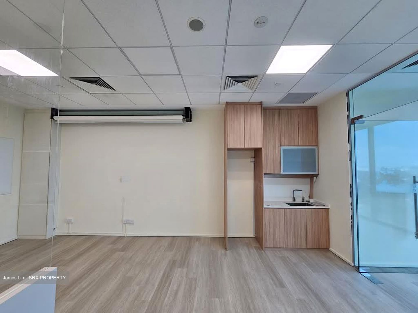 Vision Exchange (D22), Office #570914651